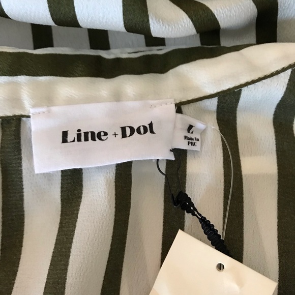 Line & Dot Stripe Long Sleeve Stripe Top - Picture 5 of 7